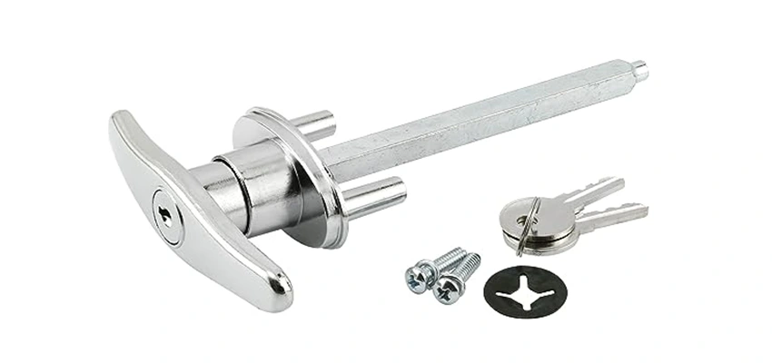 Old Style Garage Door Locks Replacements in Rancho Calaveras, California
