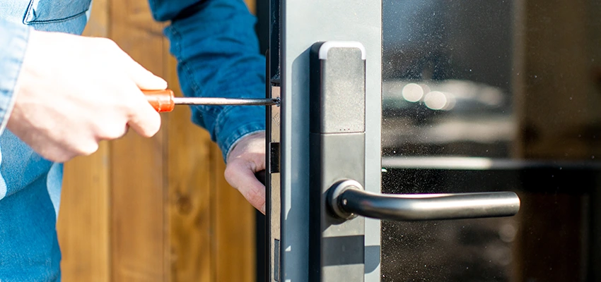 Aluminium Door Lock Replacement in Rancho Calaveras, California