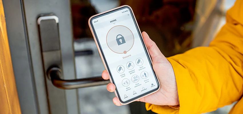 Home Security Push Button Lock Upgrades in Rancho Calaveras, California
